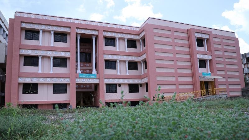 SSBT s Institute Of Pharmacy